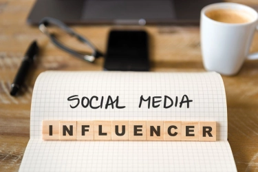 Matinya Kepakaran dan Menimbang Regulasi Sertifikasi Influencer