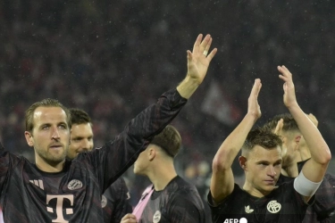 Robert Lewandowski Diminati Klub Turki, Barcelona Targetkan Harry Kane