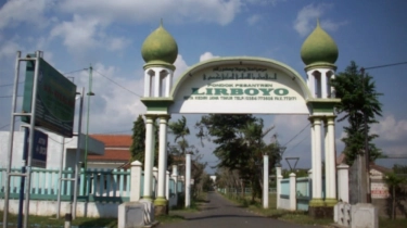 Biaya Masuk Pondok Pesantren Lirboyo, Tempat Gus Elham Menimba Ilmu