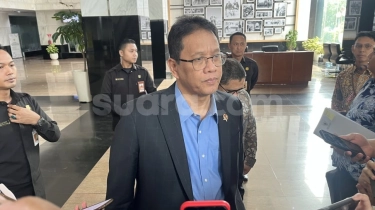 Menkeu Purbaya Mengajar di Sekolah, Semua Staf Disuruh Keluar, Netizen: Bukan Nyari Panggung!