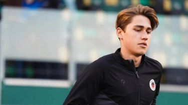 Sayap VV Katwijk, Valentijn Zandbergen: Darah Indonesia Mengalir, Saya Keturunan Ambon