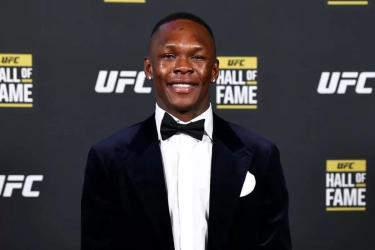 Israel Adesanya Peringatkan Islam Makhachev, Bahaya JDM Bisa Bikin KO di UFC 322