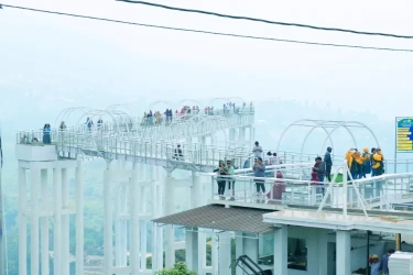 TOP 4! Wisata Tawangmangu Paling Diminati di Media Sosial, Nuansa Alam dan Wahana Ramah Anak Cocok untuk Liburan