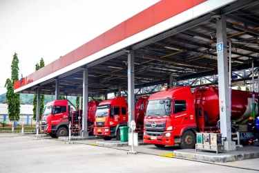 Gandeng Hino Motor, Pertamina Patra Niaga Perkuat Distribusi Energi