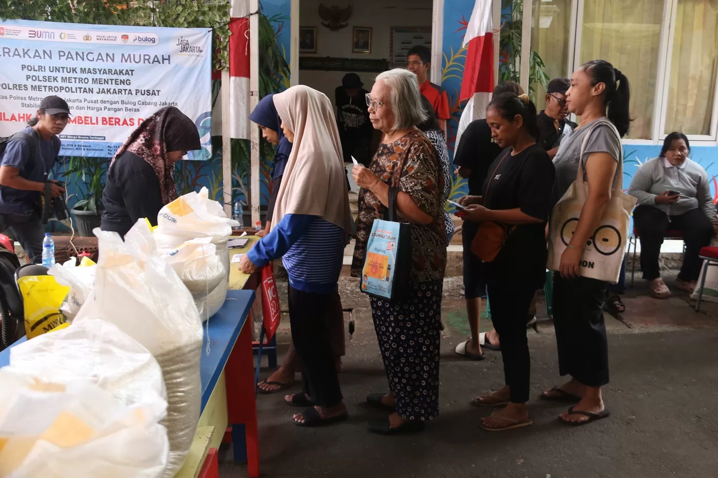 Cara Cek Desil Bansos Periode November 2025, Pastikan Nama Kamu Terdaftar sebagai Penerima