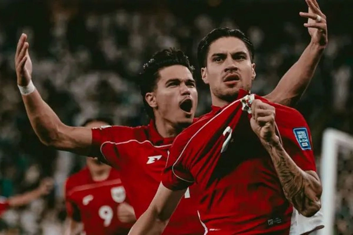Media Inggris Sebut Proyek Naturalisasi Timnas Indonesia Pengaruhi Pola Pikir Malaysia