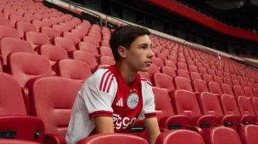 Dahaga Gol di Ajax, Pemain Keturunan 15 Tahun Ini Punya Kakek Asal Sorong Papua