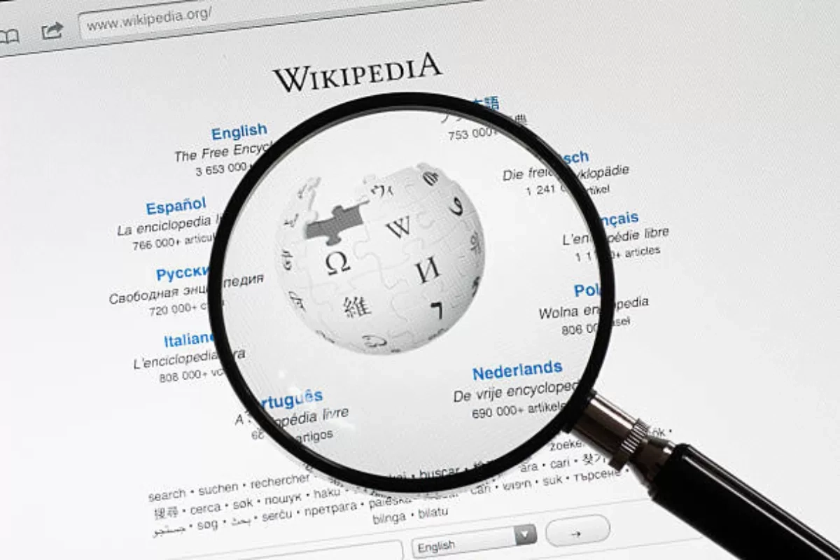 Komdigi Surati 25 PSE Privat yang Belum Teregister, Ada Wikipedia, Dropbox, HIJUP hingga Shutterstock