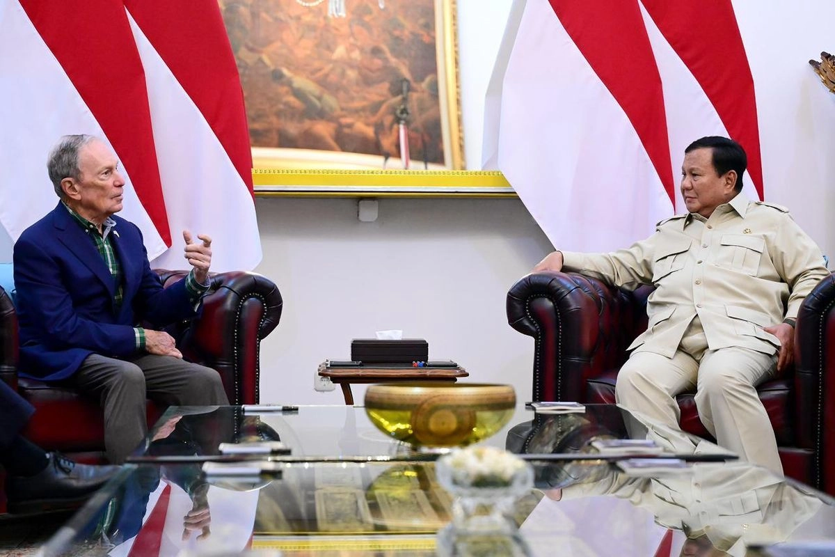 Prabowo Terima Michael Bloomberg, Bahas Penguatan SDM, Kesehatan, hingga Konservasi Laut