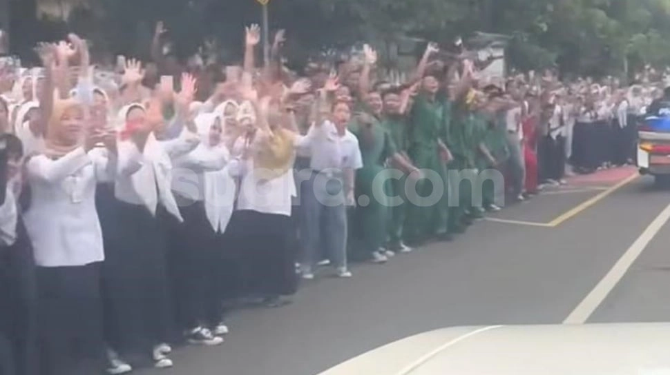 Bukan Tak Senang, Ini Alasan Prabowo Larang Siswa Sambut Kunjungan Presiden