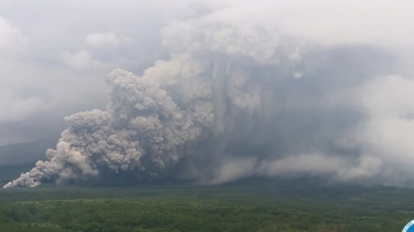 Semeru Status Awas! Jalur Krusial Malang-Lumajang Ditutup Total, Polisi Siapkan Rute Alternatif