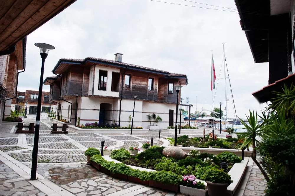 10 Villa Terbaik Kota Batu yang Cocok Buat Quality Time Bareng Keluarga atau Teman