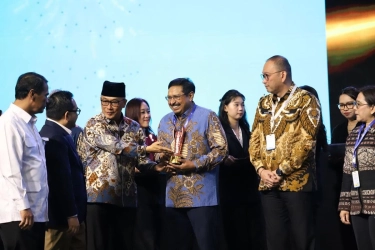 Sukses Terapkan Digitalisasi Sistem Informasi, Komdigi Raih Peringkat III di BKN Award 2025