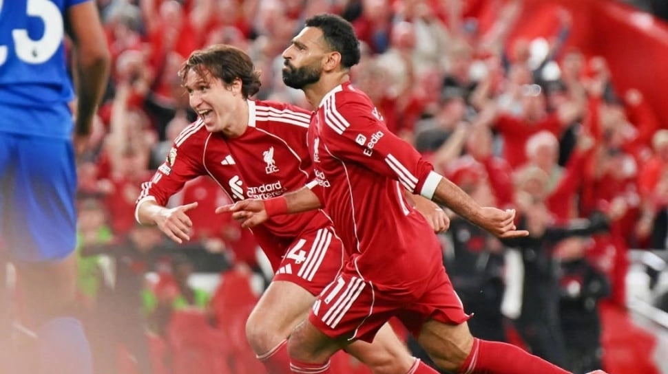 Mohamed Salah Disebut Jadi Biang Masalah di Balik Melempemnya Florian Wirtz Bersama Liverpool
