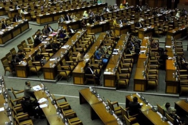 Andai Rakyat Bisa Mencopot Wakilnya