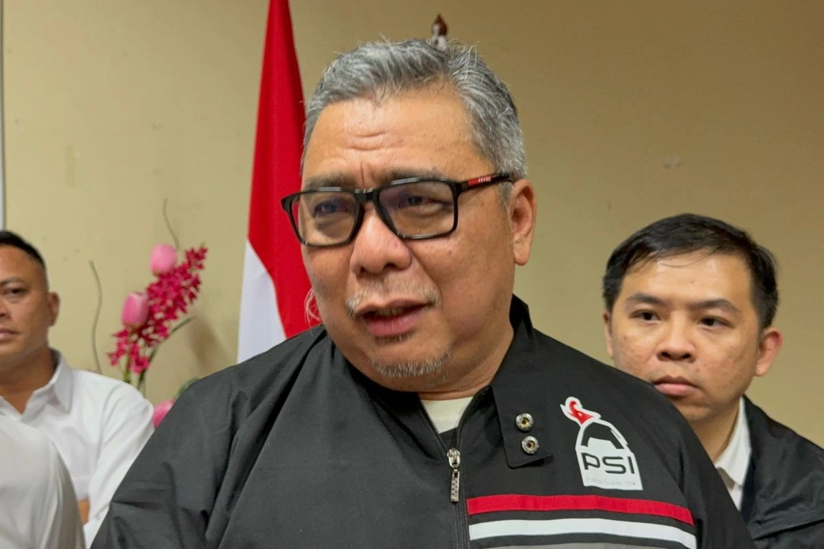 Bela Jokowi, PSI Sindir Nenek-nenek Puluhan Tahun Jadi Ketum Partai