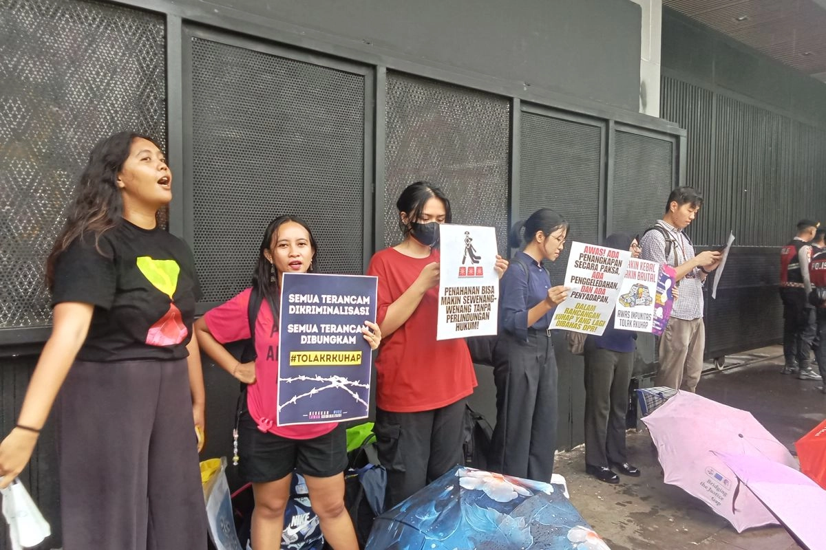 Mencermati Pasal Penangkapan-Penahanan di KUHAP Baru