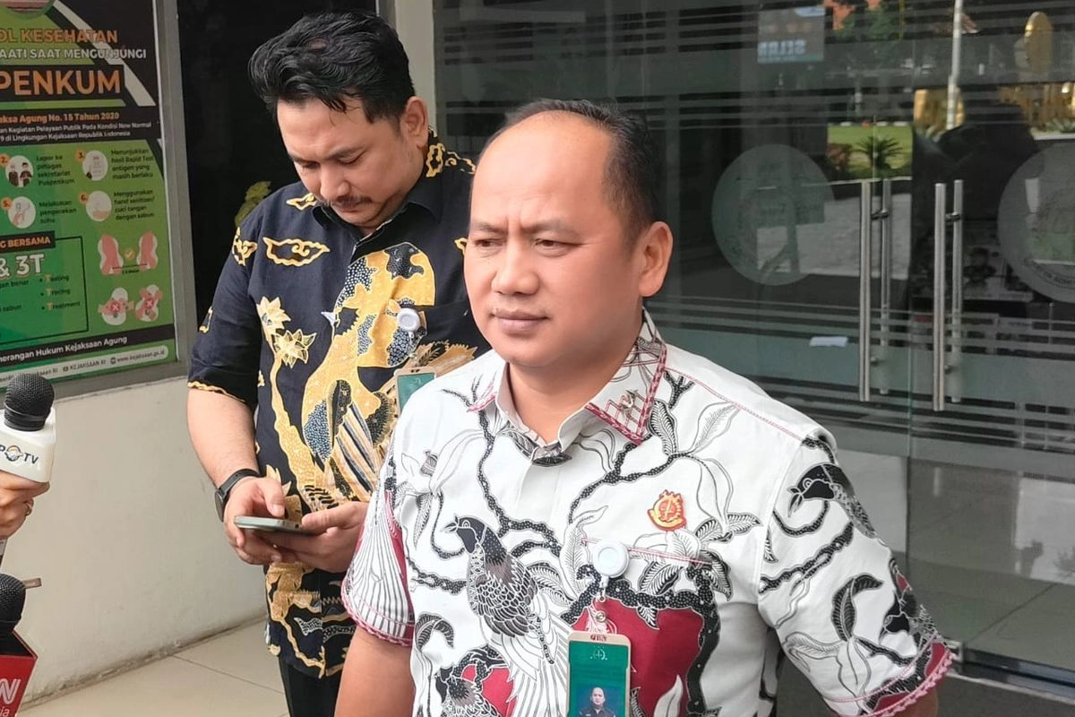 Kejagung Geledah 8 Titik di Jabodetabek Kasus Korupsi Pajak, Sita Alphard dan Moge