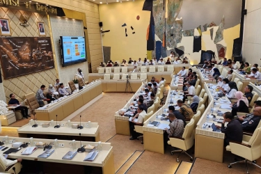 Polemik Ijazah Dibahas di DPR: Palsu, Asli, atau Dimusnahkan?