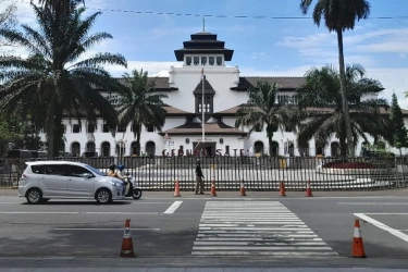 Sejarah Gedung Sate, Bagian Kompleks Pusat Pemerintahan Kolonial Belanda