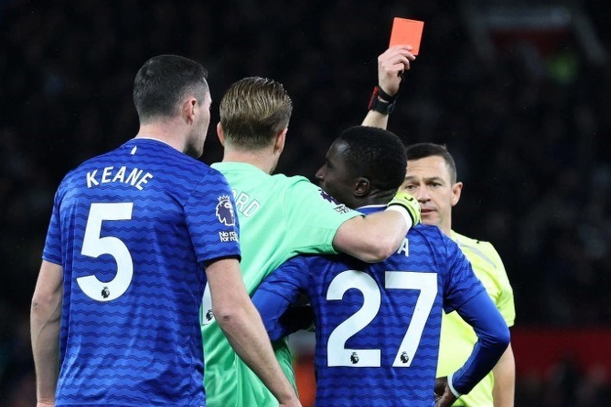 Soal Kartu Merah Gueye, David Moyes: Saya Suka Pemain Saya Berkelahi