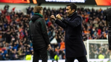 Media Inggris: Giovanni van Bronckhorst Kandidat Kuat Pelatih Timnas Indonesia