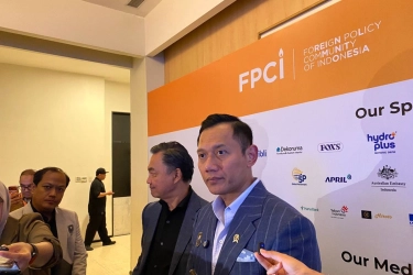 AHY Kerahkan Alat Berat untuk Evakuasi Korban dan Salurkan Bantuan Logistik di Sumatera