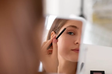 Pengen Tampil dengan Alis yang Sempurna? Kenalan dengan Teknik Brow Mapping, Dijamin Simetris