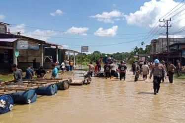Bupati Aceh Selatan Tak Sanggup Tangani Banjir, Legislator Minta Prabowo Tetapkan Bencana Nasional