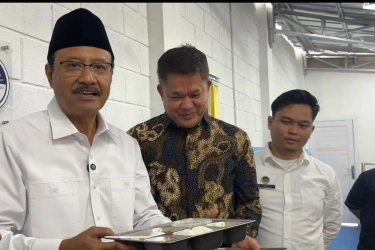 Kemensos Kerahkan Bantuan Senilai Total Rp 19 M ke Korban Banjir Sumatera