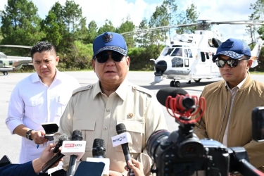 Prabowo: Kapal Besar Sudah Merapat di Sibolga, Hercules Dikerahkan Tiap Hari