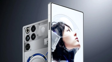 10 HP Flagship Terkencang Versi AnTuTu November 2025: Red Magic Memimpin, Oppo Nomor 2