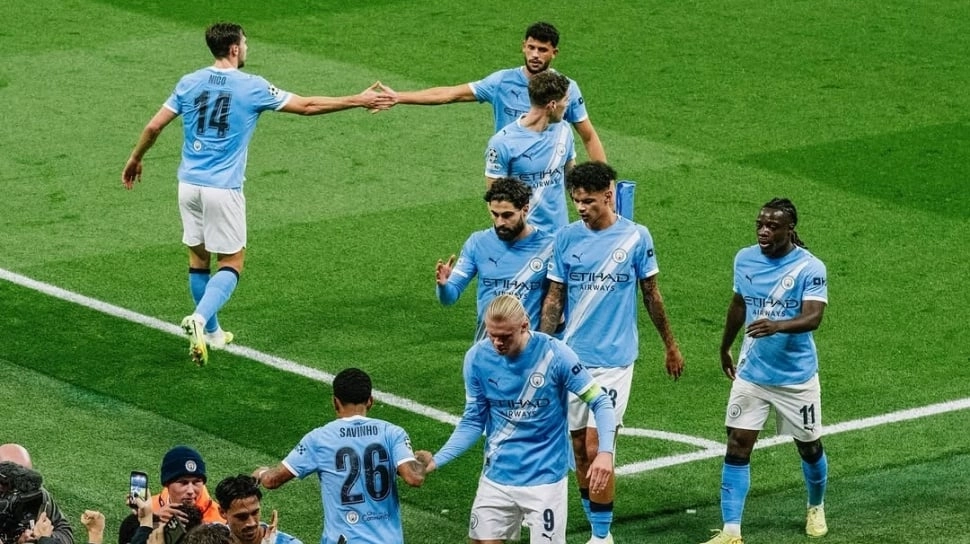 Klasemen Liga Inggris: Pesta Gol di London, Manchester City Kejar Arsenal