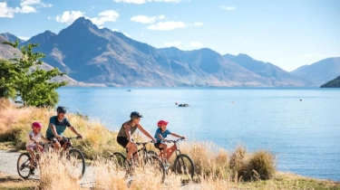 Lebih dari Sekadar Pemandangan: 94 Persen Wisatawan Kini Mencari Perjalanan Aktif di Selandia Baru