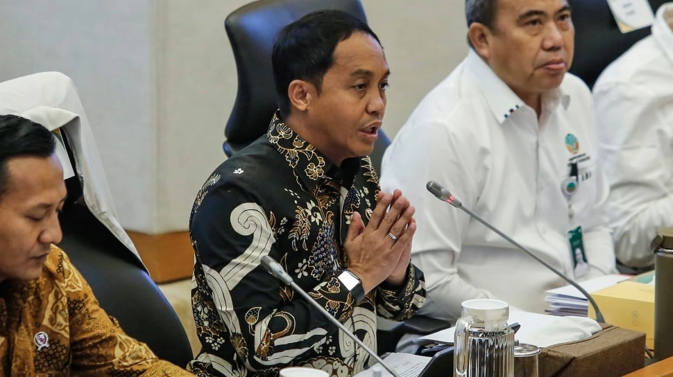 Menhut Raja Juli Soal Sentilan 'Tobat Nasuha' Banjir Sumatra: Gus Imin Sudah Minta Maaf Via WA