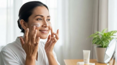 Umur 40-an Sebaiknya Pakai Sunscreen SPF Berapa? Ini 5 Pilihan dengan Efek Anti Aging
