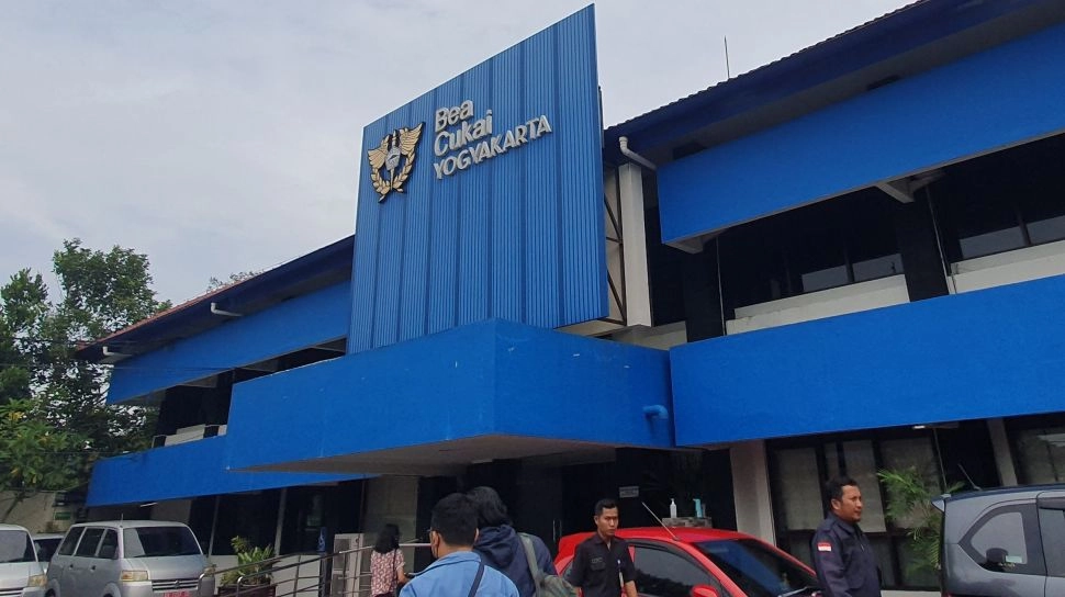 Usai Ancam Dibekukan, Purbaya Akan 'Pelototi' Kinerja Bea Cukai Langsung di Pelabuhan