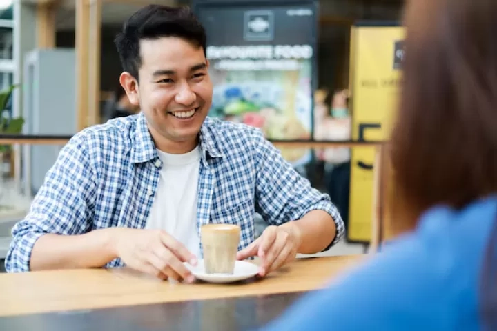 7 Hal dalam Hidup yang Harus Selalu Anda Simpan Sendiri, Tidak Peduli Seberapa Nyamannya Anda dengan Seseorang Menurut Psikologi