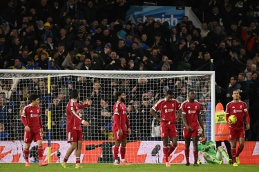 Bola Mati Hantui Liverpool, Arne Slot Tak Berharap Banyak soal Posisi di Klasemen