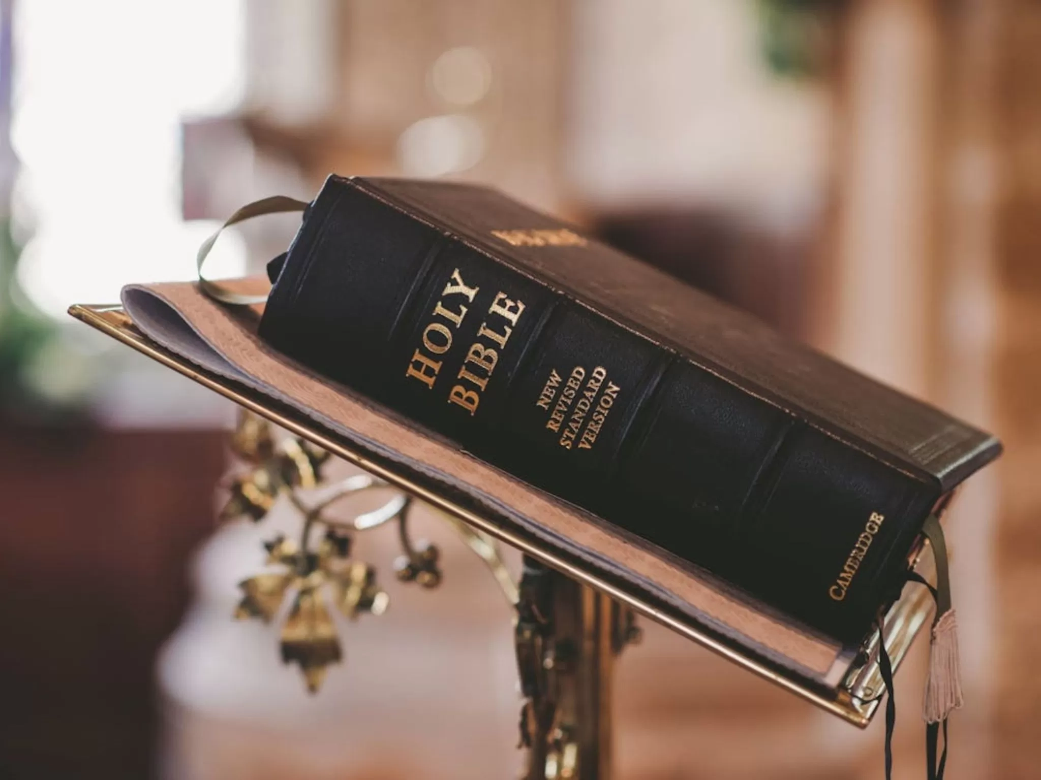 Berkenalan dengan Keempat Injil yang Ada di Alkitab, Injil Matius, Markus, Lukas dan Yohanes: Karakteristik, Tujuan dan Kegunaannya