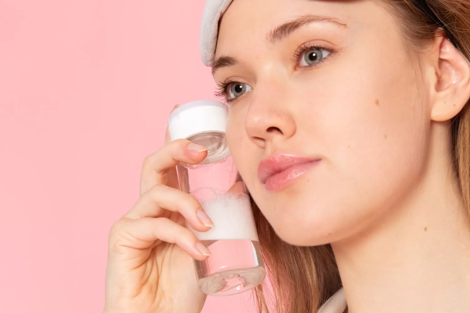Intip 5 Toner Alami Terbaik untuk Mengecilkan Pori-pori Wajah, Apa Saja?