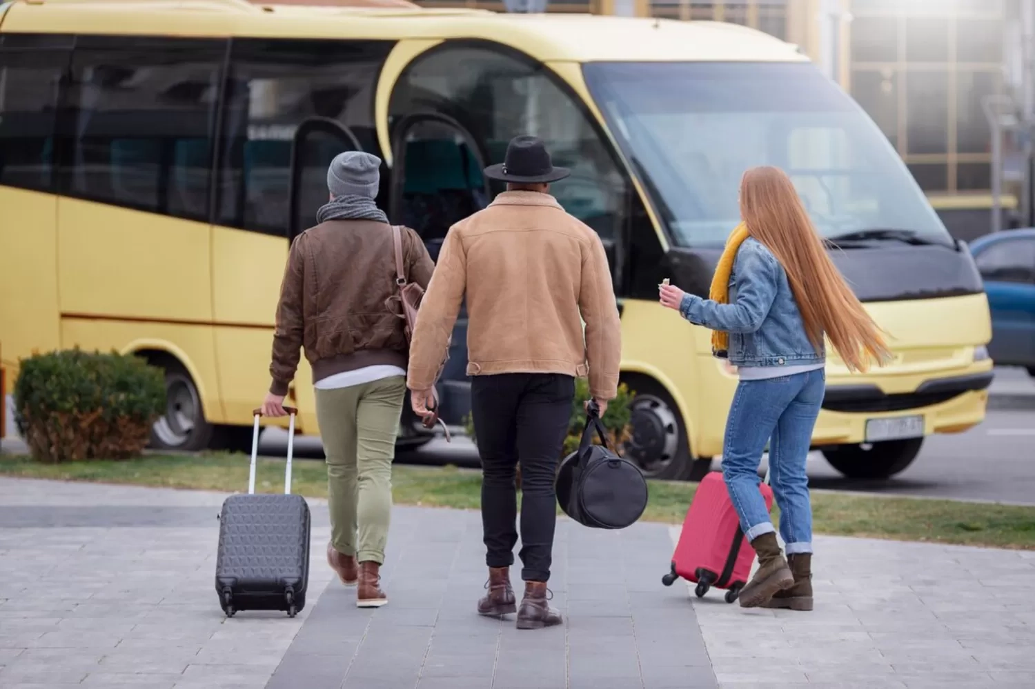 Mau Liburan ke Malang yang Aman dan Nyaman? Berikut 7 Travel Termurah dari Surabaya