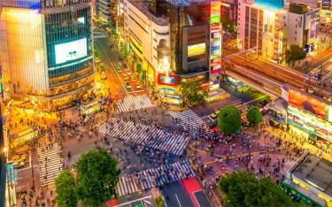 Shibuya Crossing Jadi Persimpangan Pejalan Kaki Terpadat di Dunia yang Memukau Wisatawan