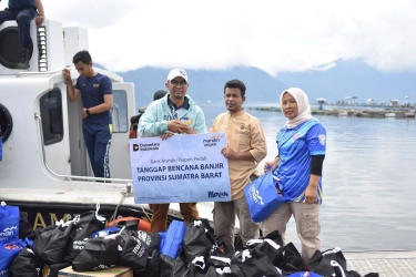 Bank Mandiri Taspen Salurkan Bantuan untuk Korban Bencana di 3 Provinsi