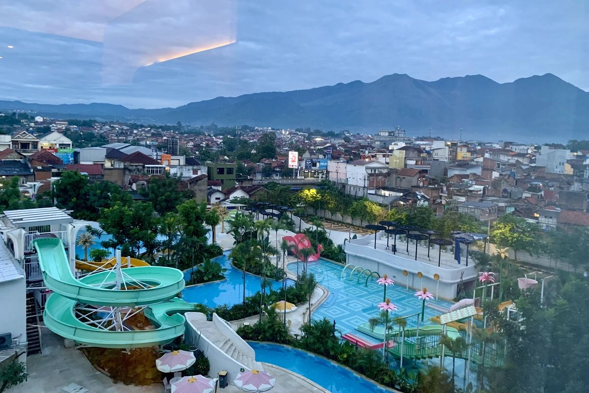 Hotel di Garut Pemandangan 3 Gunung, Cocok untuk Liburan Akhir Pekan