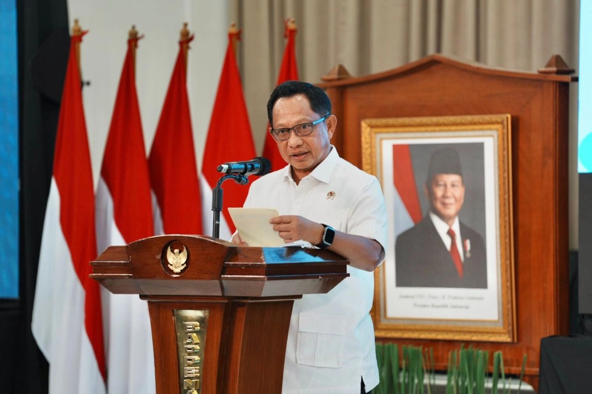Kepala Daerah Dilarang ke Luar Negeri hingga 15 Januari 2026