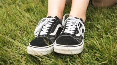 4 Sepatu Vans Ini Diskon Gede-gedean sampai 50 Persen di Foot Locker, Mulai Rp 500 Ribuan Aja