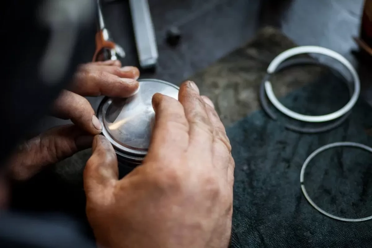 5 Langkah Memasang Ring Piston agar Mesin Motor Bertenaga Bagi Pemula