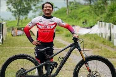 Raih Perak, Rendy Varera Sumbang Medali Pertama untuk Indonesia di SEA Games 2025