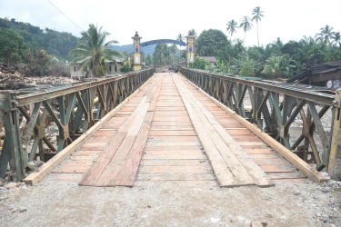 Pemasangan Jembatan Bailey di Anggoli Rampung, Akses Tapteng-Tapsel Segera Terhubung